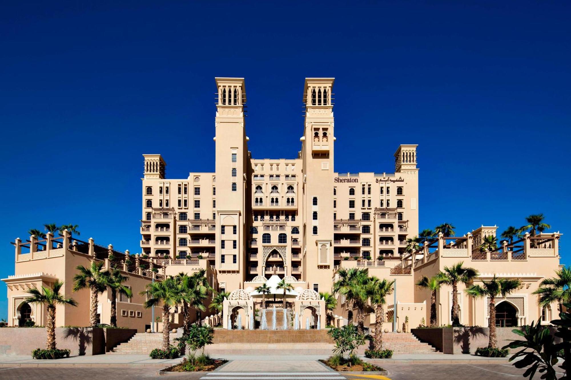 Sheraton Sharjah Beach Resort And Spa Exterior foto The Ritz-Carlton, Jumeirah Beach